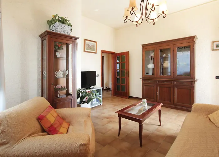 Patrizia By Interhome Forte dei Marmi